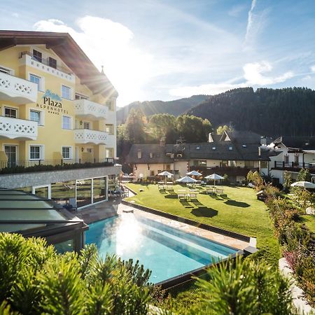 Alpenhotel Plaza Santa Cristina Val Gardena ภายนอก รูปภาพ